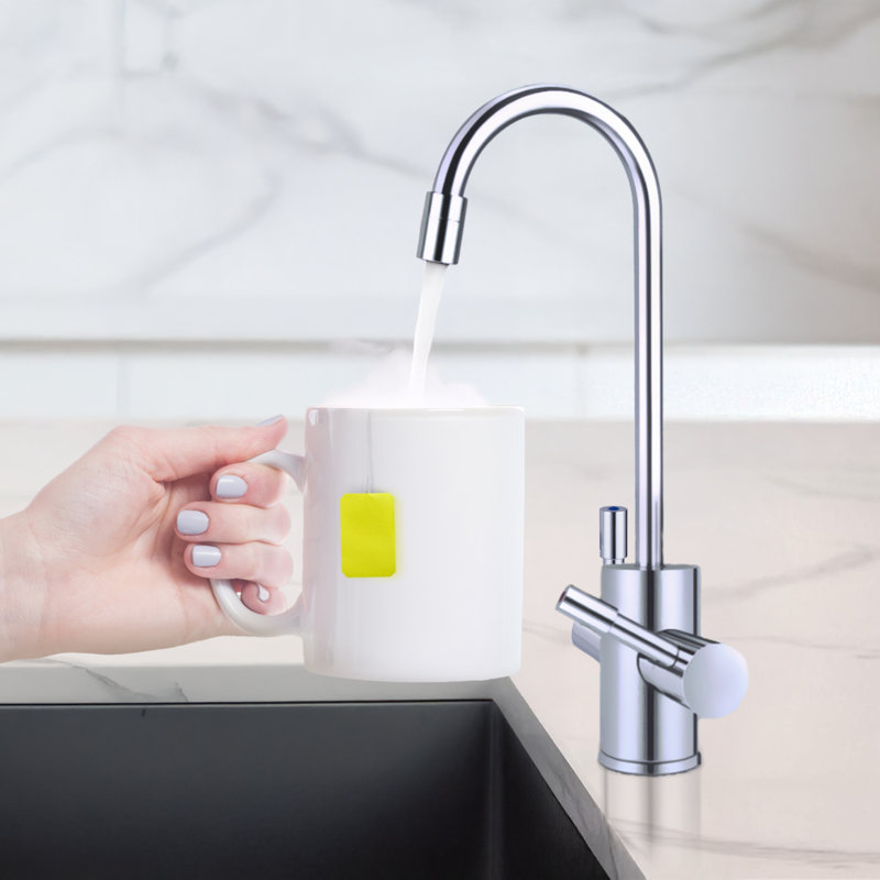 Robinet d'eau chaude et froide à deux poignées pour système de distribution d'eau chaude, Chrome poli