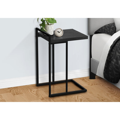 Table de bout avec plateforme en stratifié gris et base en métal noir pour la chambre à coucher