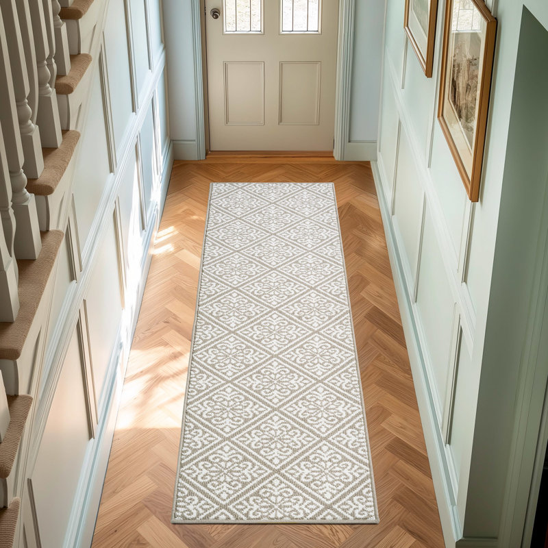 Austell Machine Woven Synthetic Geometric Area Rug, Runner 2'2" x 6', Linen/Natural