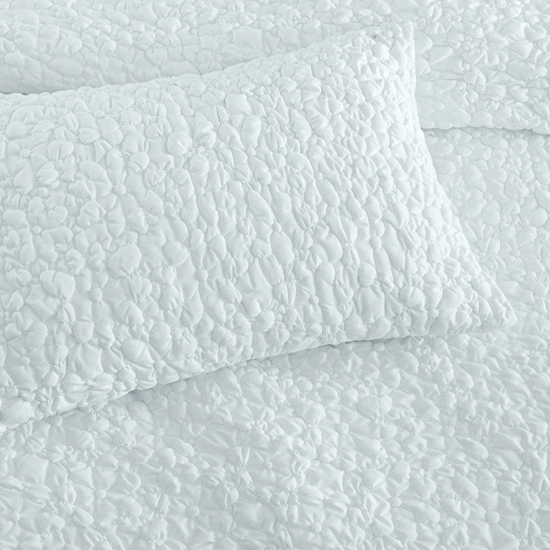 White Full/Queen Microfiber Floral Comforter Set