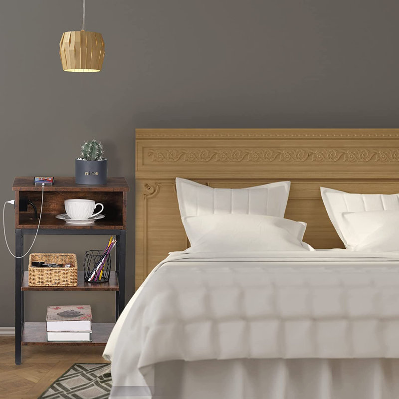 Raileen 15.75'' W Nightstand