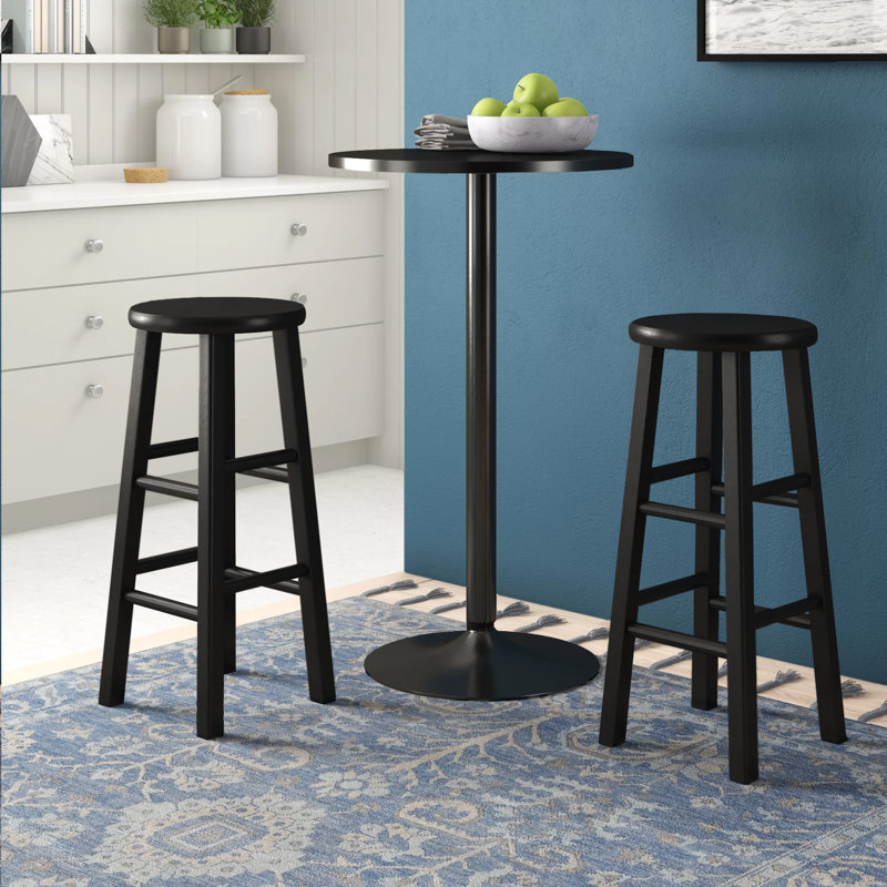 Avery Pedestal Dining Set