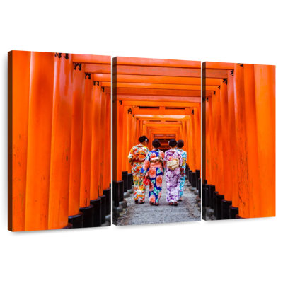 Lilie Kyoto Torii Gates