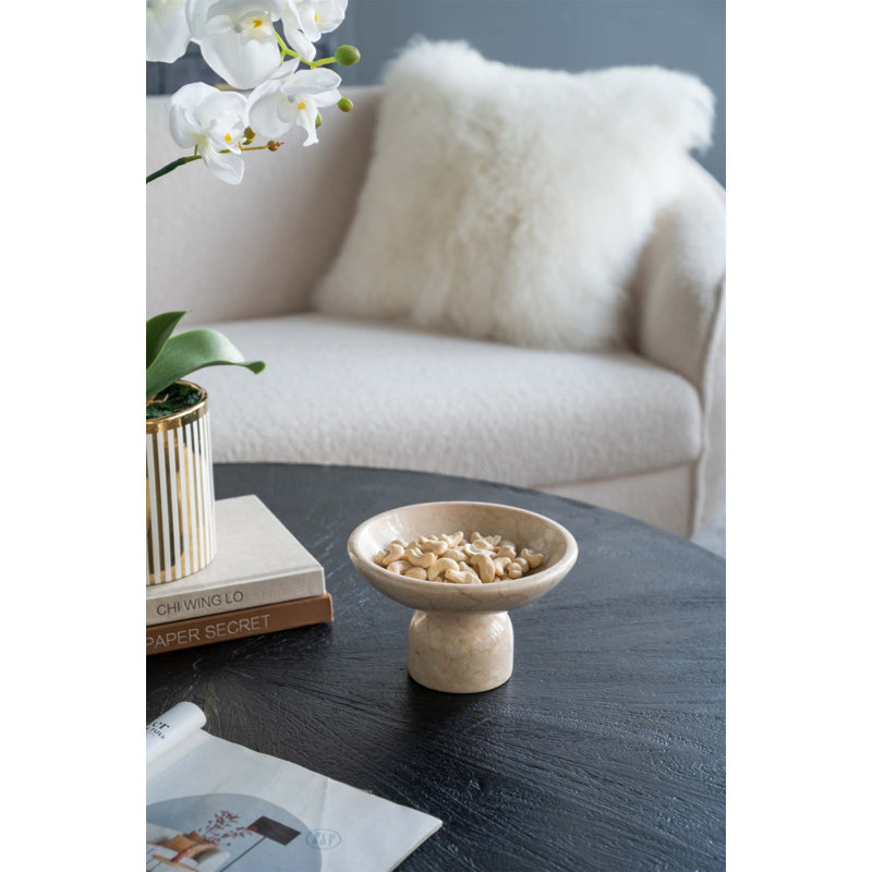 Élégant bol à fruits à piédestal rond en marbre de 7 po x 7 po x 4 po, crème, parfait pour exposer et ranger