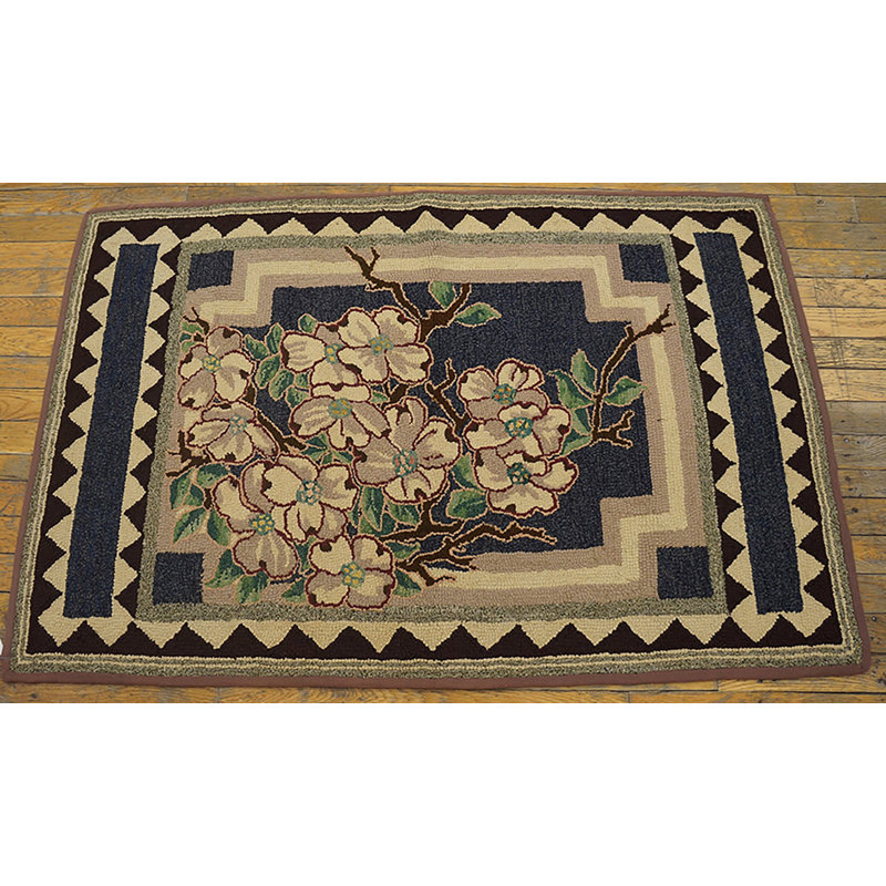 Small Scatter Size American Hooked Antique Wool 1920s Rug