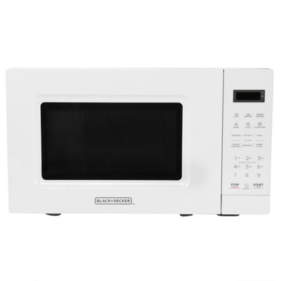 Black+Decker 0.7 Cubic Feet 700 Watt Countertop Microwave