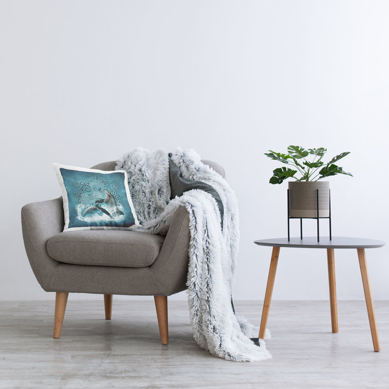  Polyester Throw Pillow