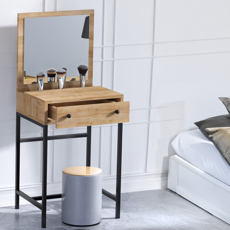 Maricrus Vanity
