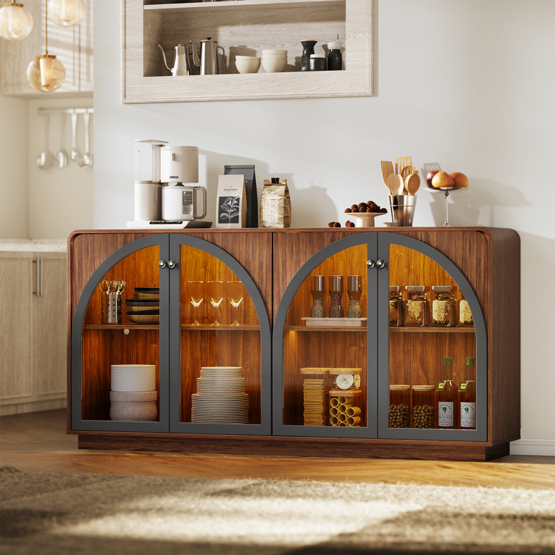 Buffet 68 po avec 4 portes en verre arquées, pour la cuisine, la salle à manger, l'armoire à café avec lumière DEL et noyer