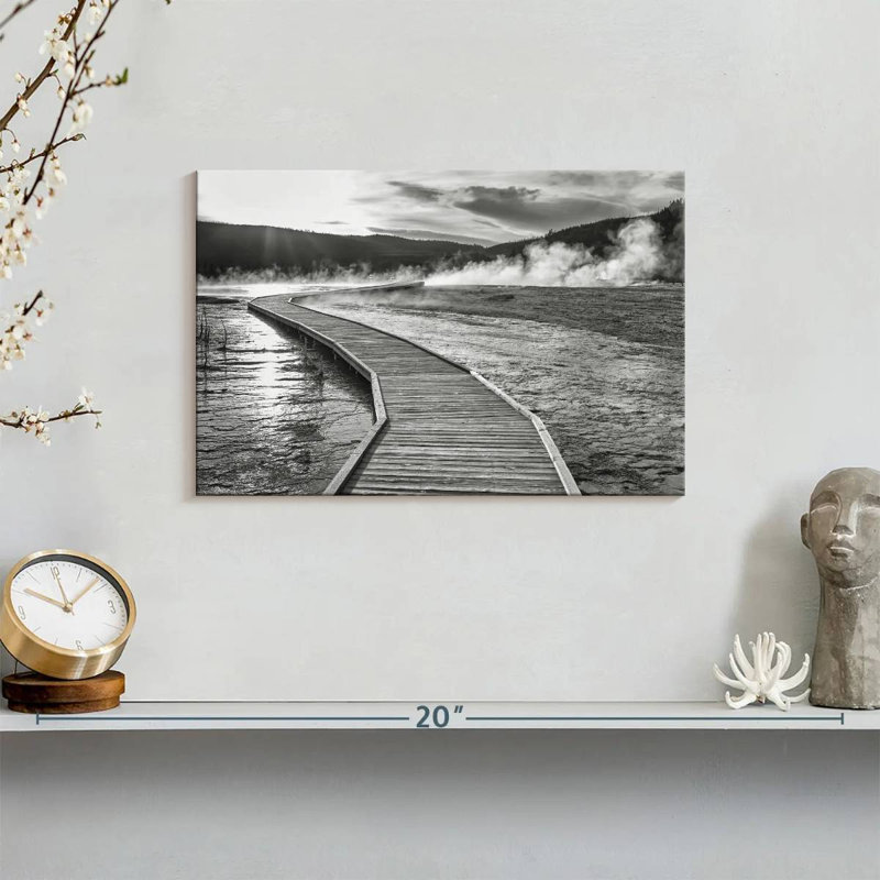 Lilie Monochrome Boardwalk, 8" H x 12" W