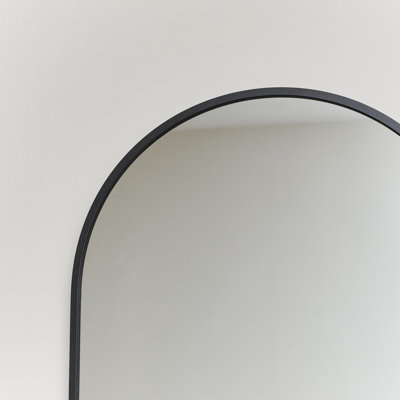 Suniyah Metal Oval Mirror