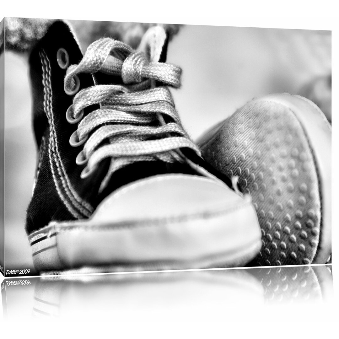 Leinwandbild Converse All Stars Schuhe in Monochrom