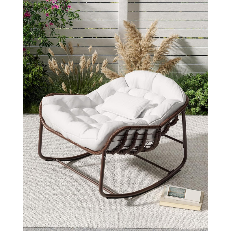 Outdoor Lounge Chair, White