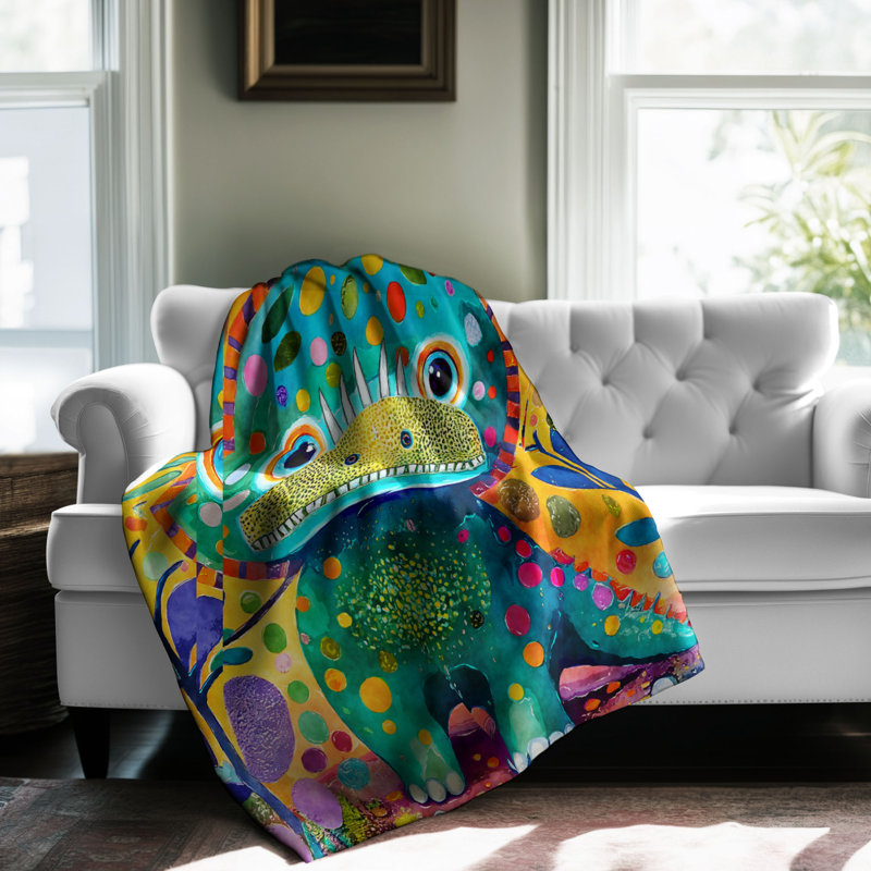 Throw Blanket, Grand lit