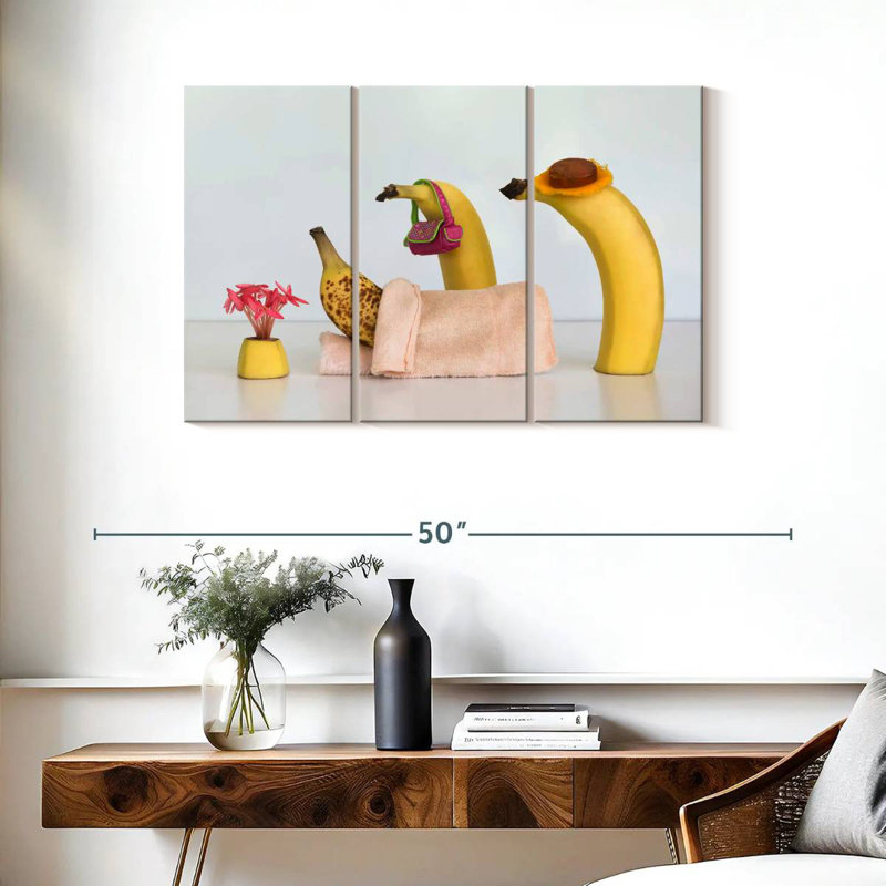 Malade de banane, H 24 po x l 38 po