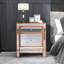 Table de chevet Reighlynn en argent / or