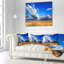 Ciel bleu nuageux au-dessus de la prairie - coussin à imprimé paysage-1563260383-1563260371