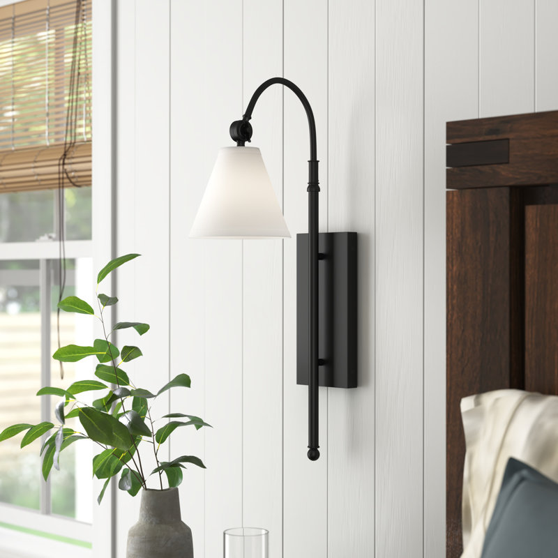 Moniquea Armed Sconce, Matte Black