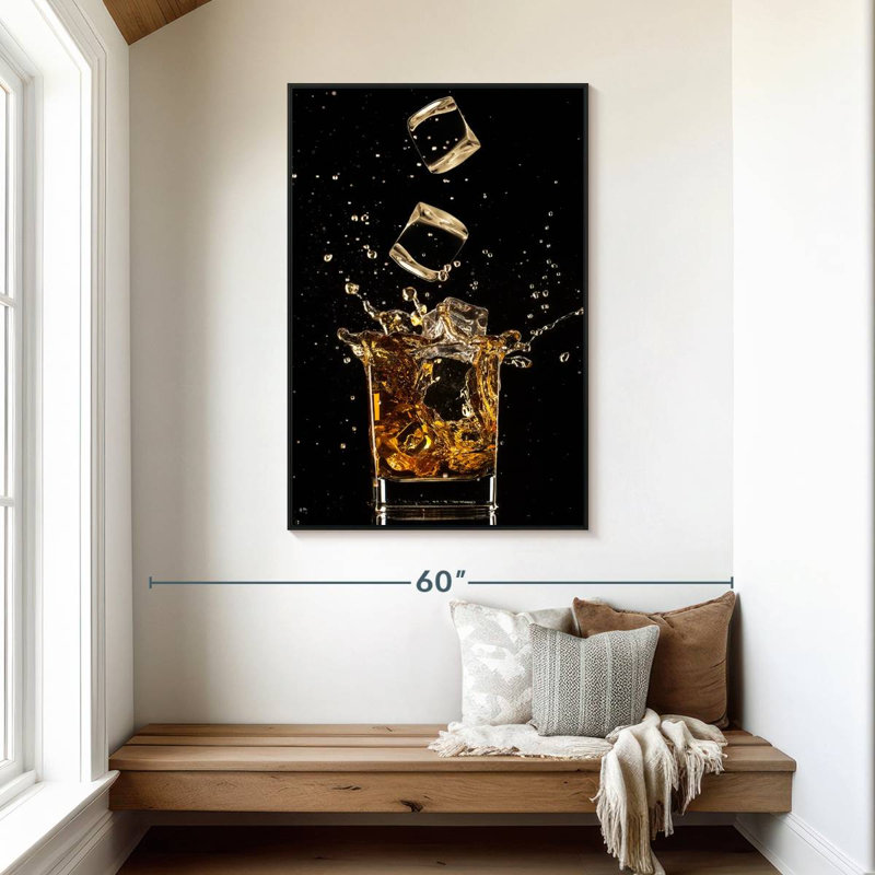 Whisky Ice Splash, 31 po x 46 po, Cadre flottant noir