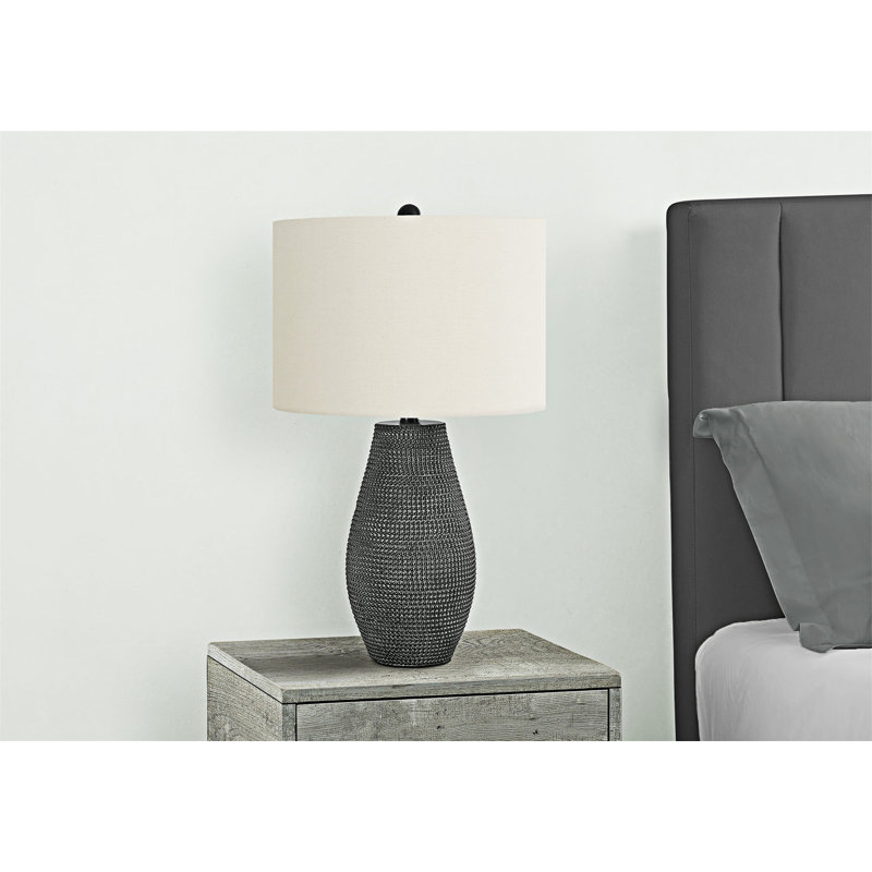 Lampe de table en résine avec base texturée à pois, interrupteur à 3 voies et abat-jour en tissu ivoire, Blanc, Noir, Black