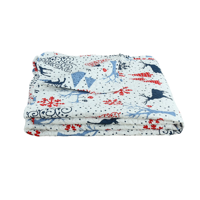 White Microfiber Queen Reversible Christmas Quilt Set