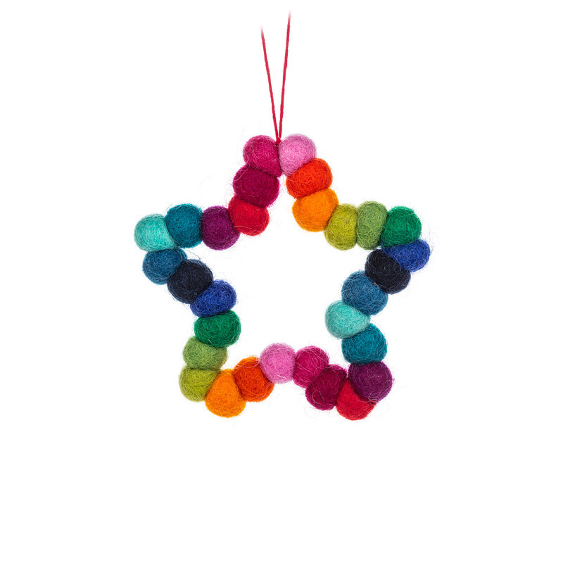 Ornement en forme d'étoile à pompons