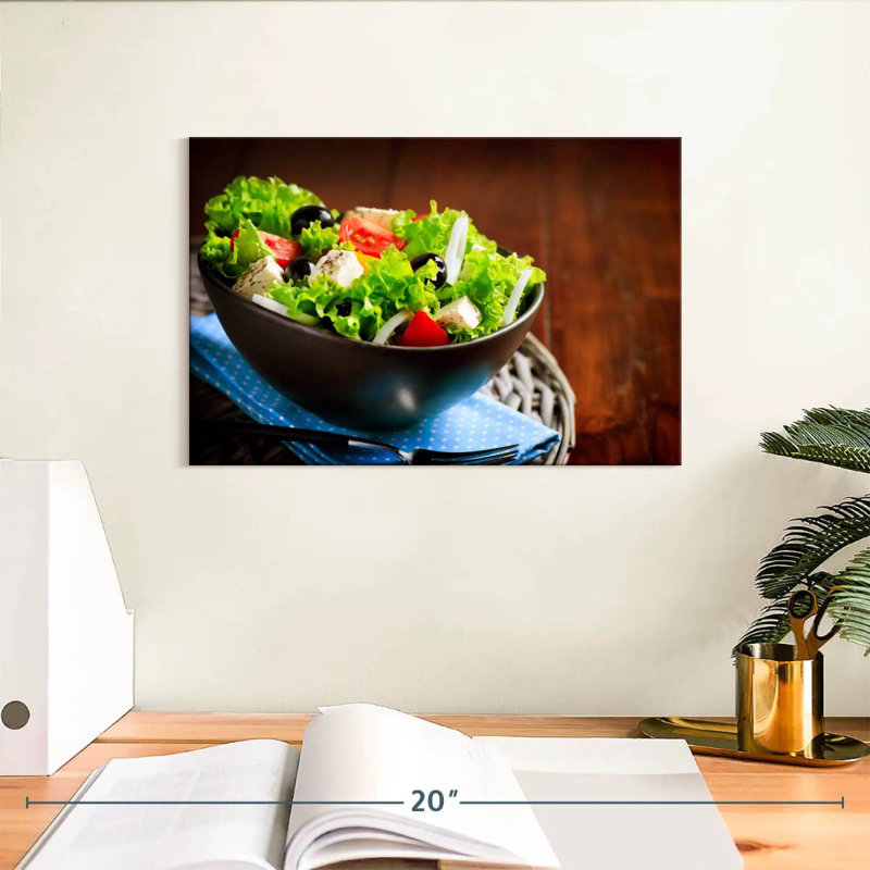 Salade grecque, 8" H x 12" W