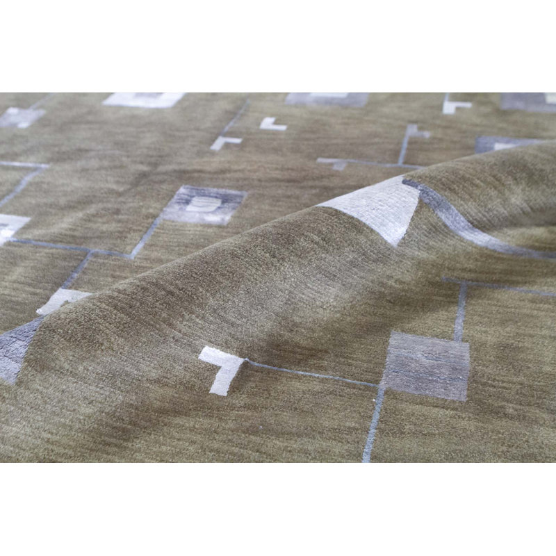 Hand Woven Wool Geometric Area Rug