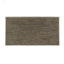 Ensemble de 3 tables basses et 2 tables de bout en bois avec cadre fixe et 3 tablettes fixes pour un décor moderne-939744791