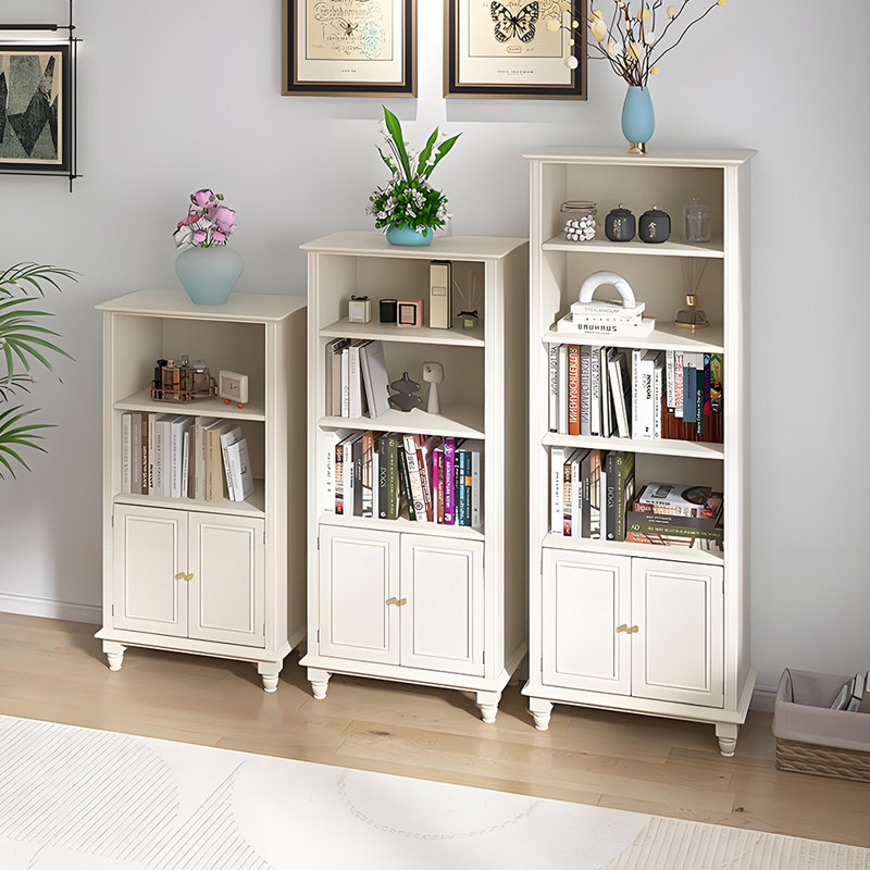 Bibliothèque romantique de style français, (9 tablettes) H 70,87 po x l 94,5 po x P 13,78 po