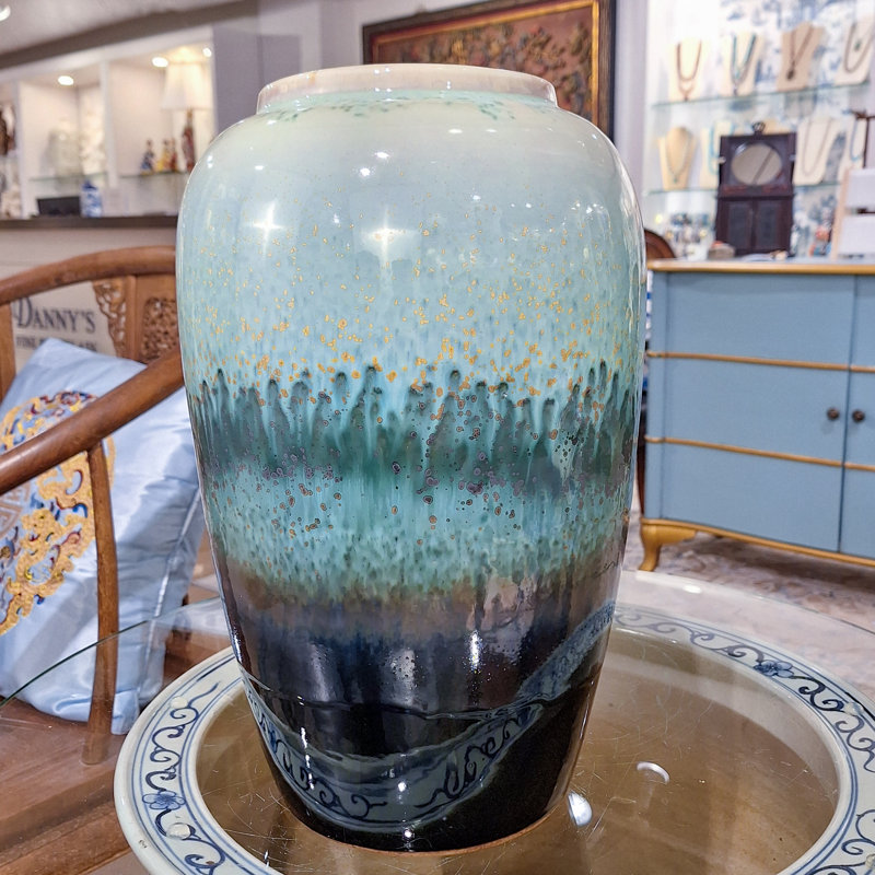 Porcelain Vase Transition Glaze