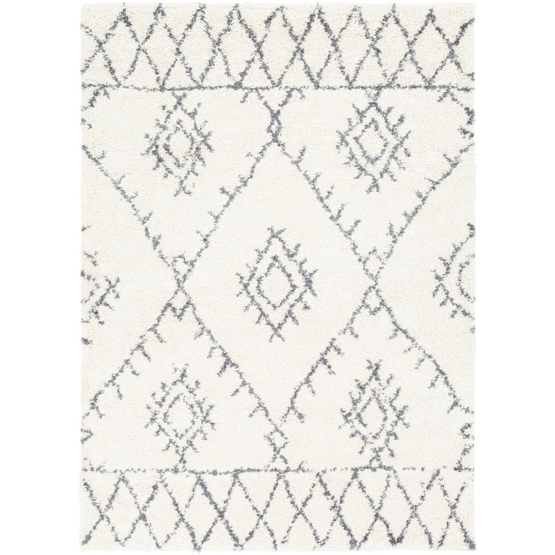 Orsi Geometric Indoor Rug, Rectangle 2' x 3'