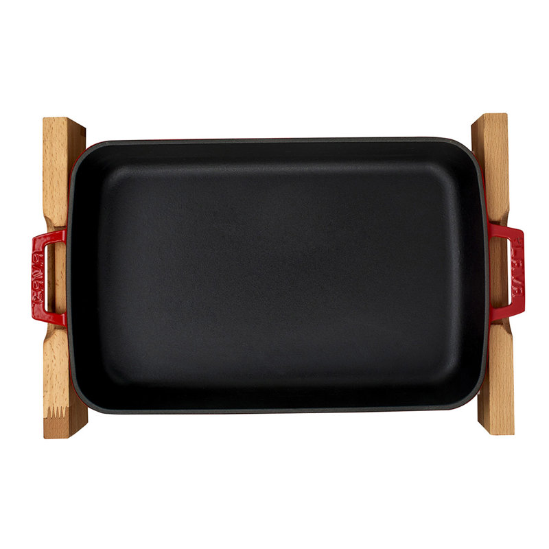 Plat à rôtir rectangulaire en fonte émaillée Lava 16 po avec support en bois de hêtre, Rouge/noir