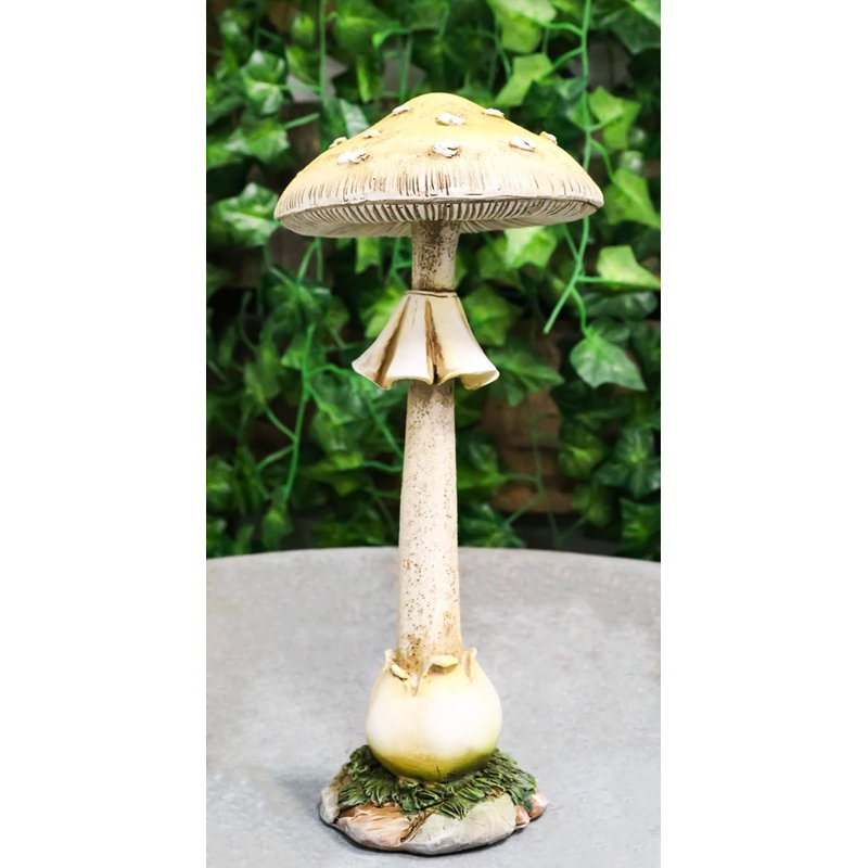 Figurine de jardin enchanté fée jaune