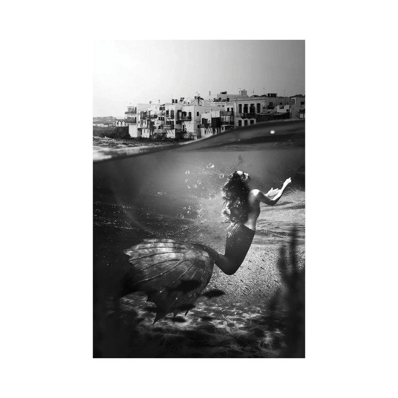 La sirène de Mykonos, H 26 po x l 18 po x 1,5 po