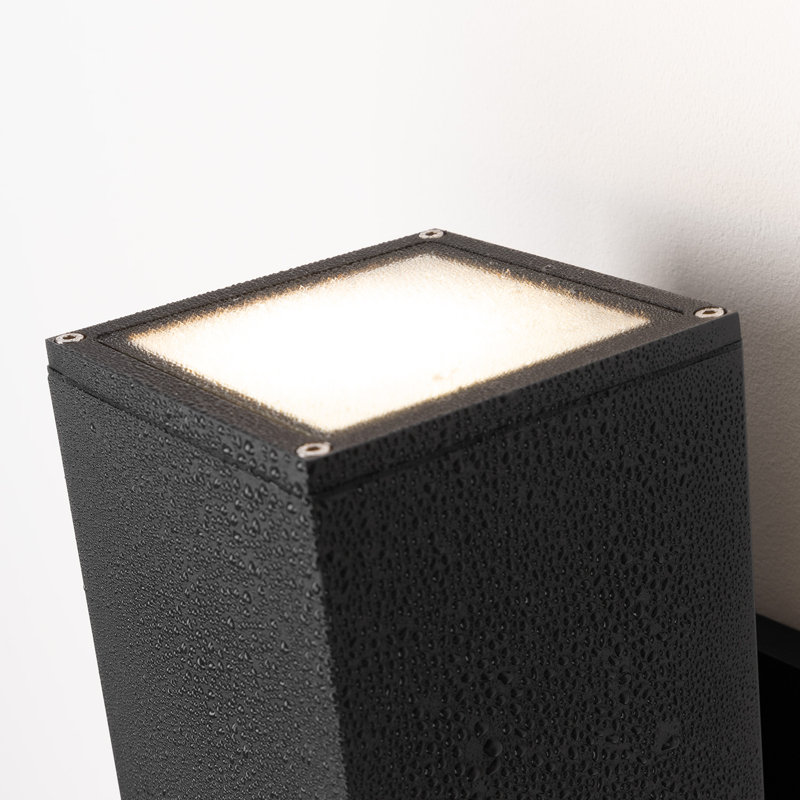 Applique murale d'extérieur à 2 lumières Alvisa avec aluminium, Noir, H 13,78 po x l 4,72 po x P 6,69 po