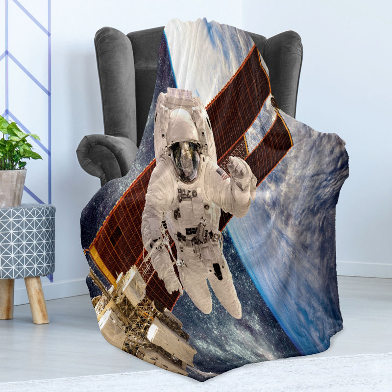 Ambesonne Outer Space Fleece Throw Blanket Gravity Astronaut Multicolor, 50" W x 60" L