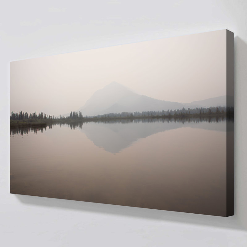"Dawn Reflection" par Carol Robinson, reproduction sur toile, H 36 po x l 60 po x P 1,5 po