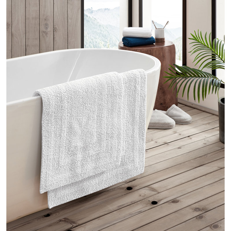 Logan White Cotton 2-Piece Bath Rug Set
