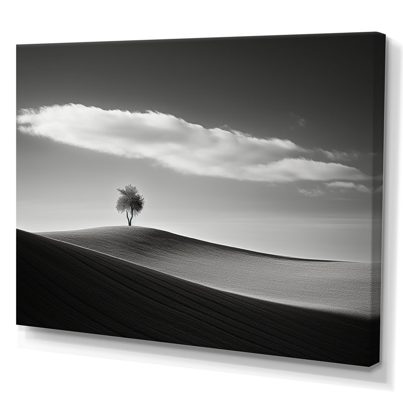 «Solitude Tree Black and White Meadow», photographie sur toile, Toile tendue, H 12 po x l 20 po x P 1 po