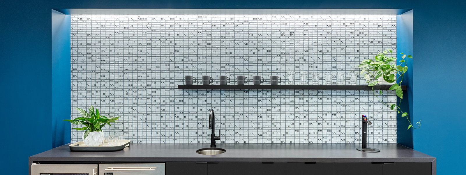 Low Art Tile