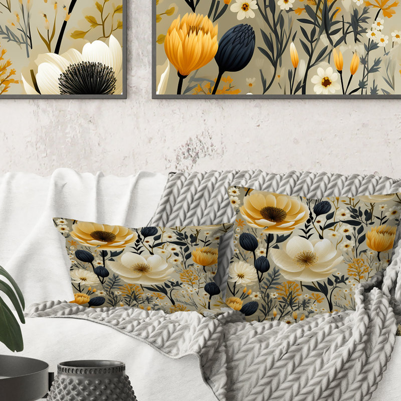 Coussin Yellow Garden, H 18 po x l 18 po