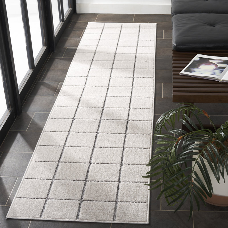 Keyandrea Performance Geometric Rug, Runner 2' x 8'