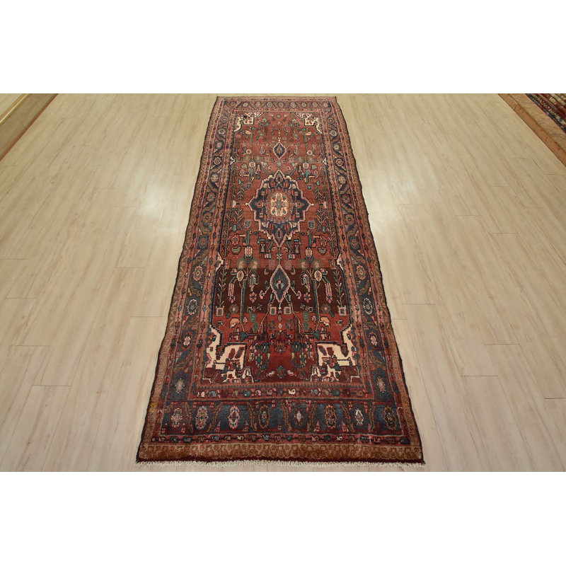 Tapis rouge rétro en laine noué à la main 4 pi 1 po x 10 pi 4 po Tribal Vintage