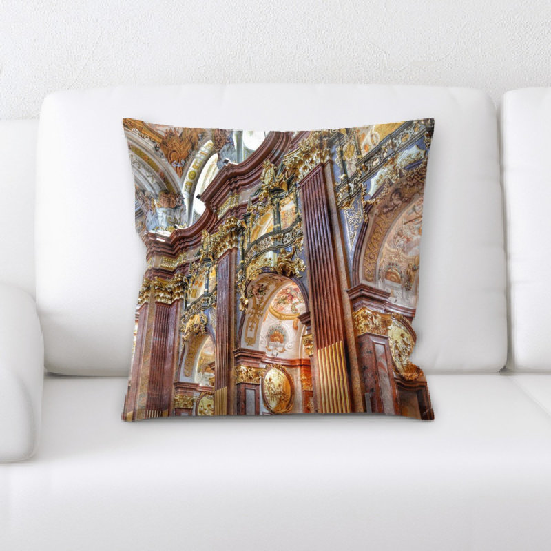 Coussin décoratif ecclésiastique baroque