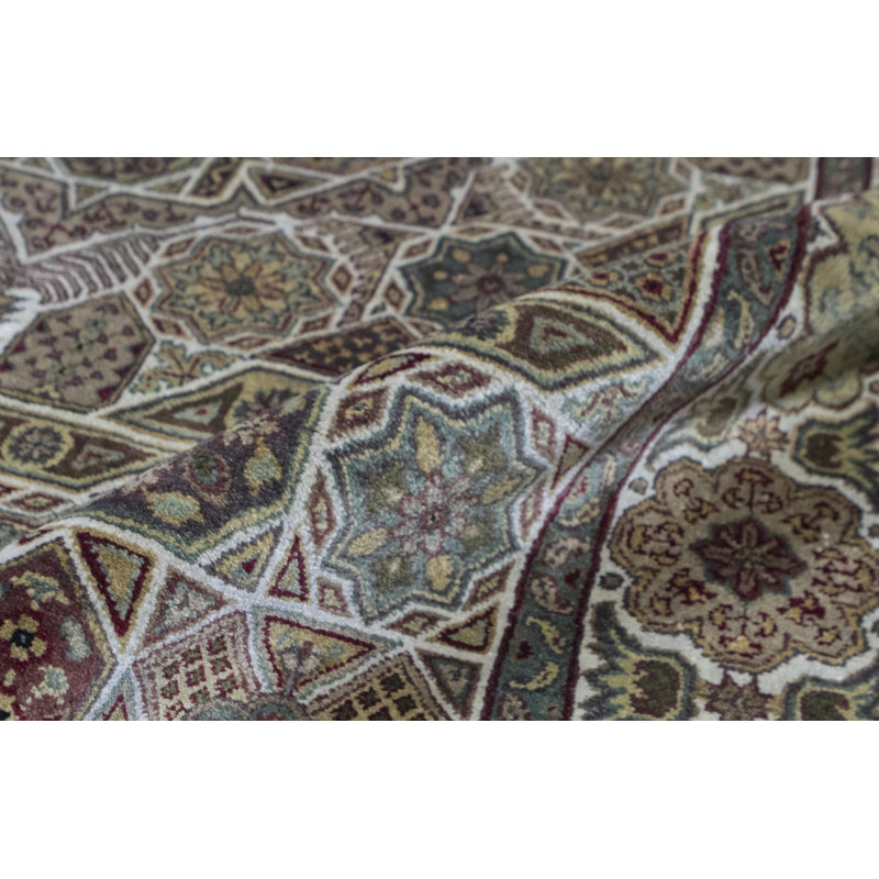 Wool Oriental Area Rug, Rectangle 6' x 9'1"