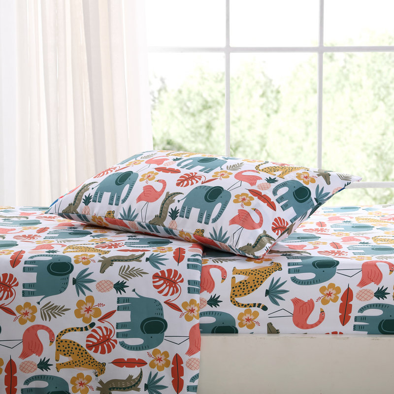Wild Animals Pink Cotton Microfiber Queen Sheet Set