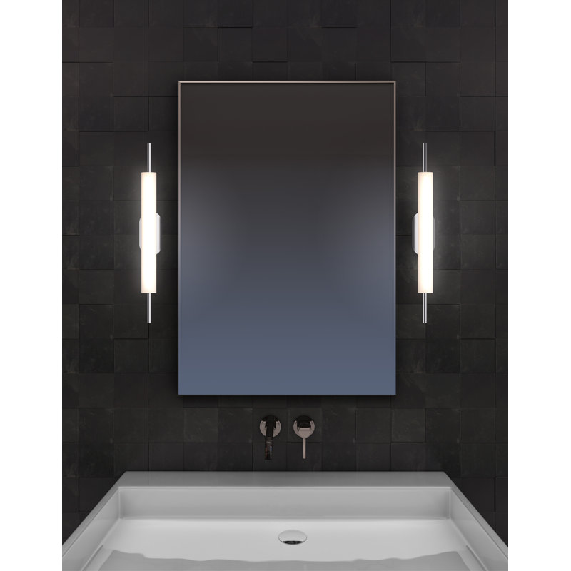Applique murale d'extérieur à DEL H 24 po à 2 ampoules Piccolo Encore ™, Nickel satiné