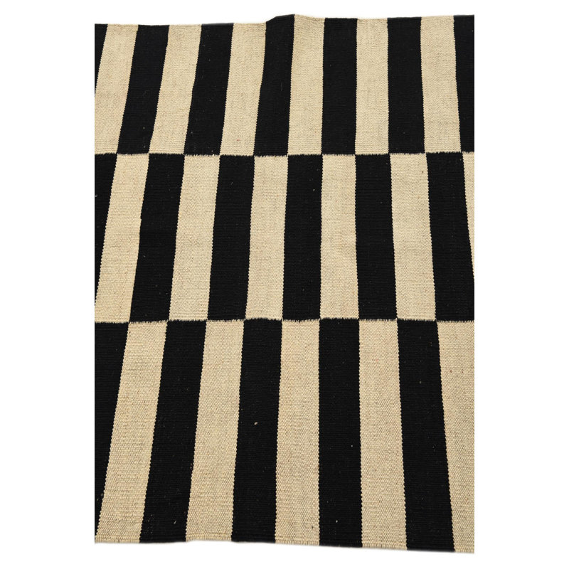 Tapis noir et blanc Parrett