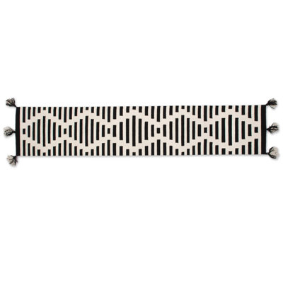 Lough Diamond Illusion Wool Table Runner